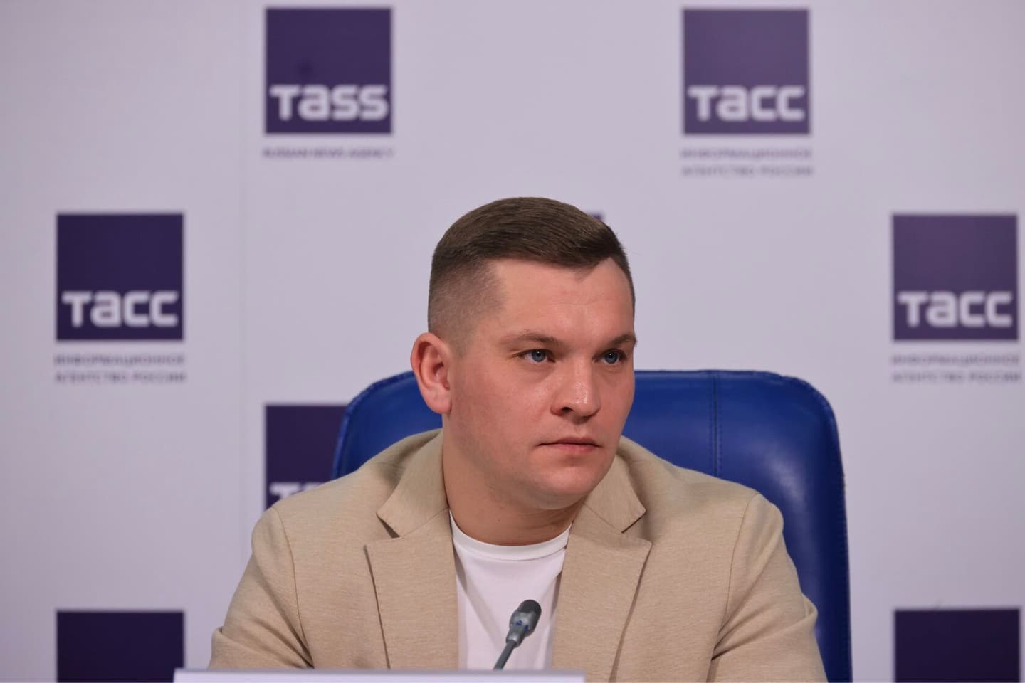 Евгений Елфимов принял участие в пресс-конференции «Наука от первых»